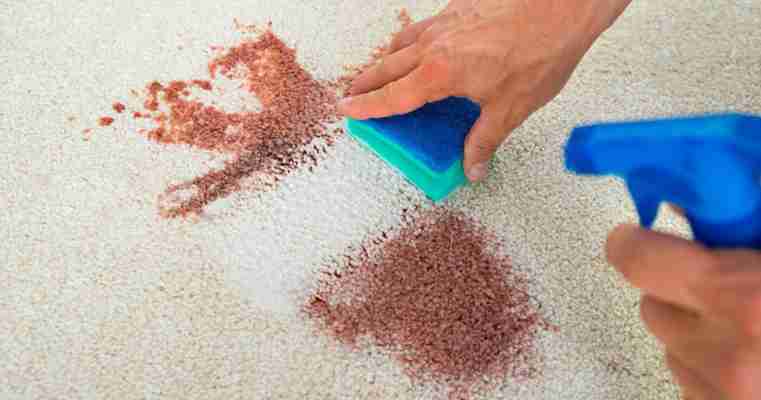 6 maneras fáciles y baratas de limpiar tu alfombra